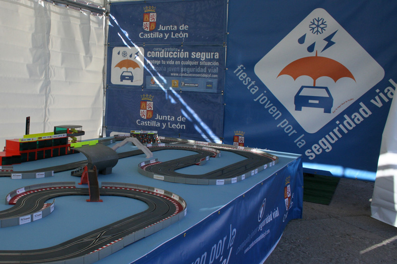 alquiler de scalextric para acciones públicas